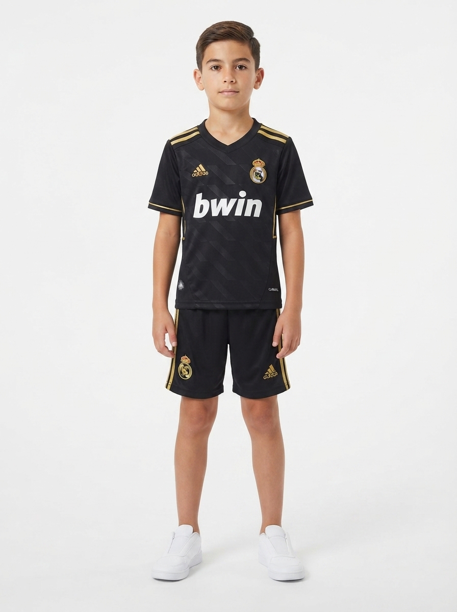 Kit Kids Retro Real Madrid Away Jersey 2011/12