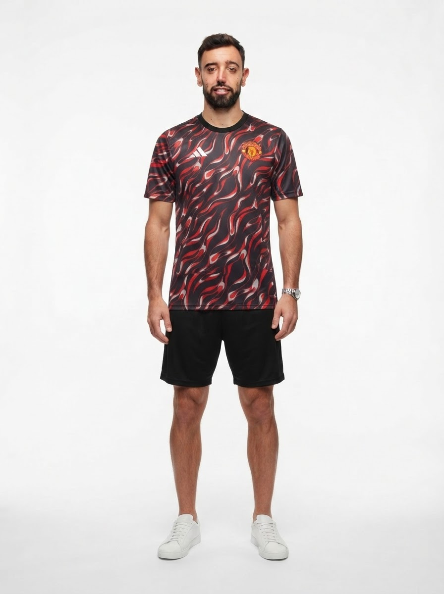 Manchester United 25/26 Training Jersey - Fan Version