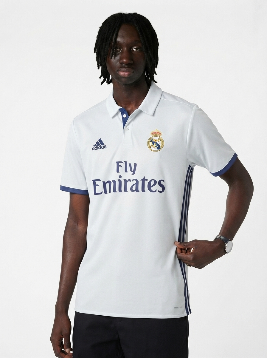 Jersey Retro Real Madrid 2016/17 I