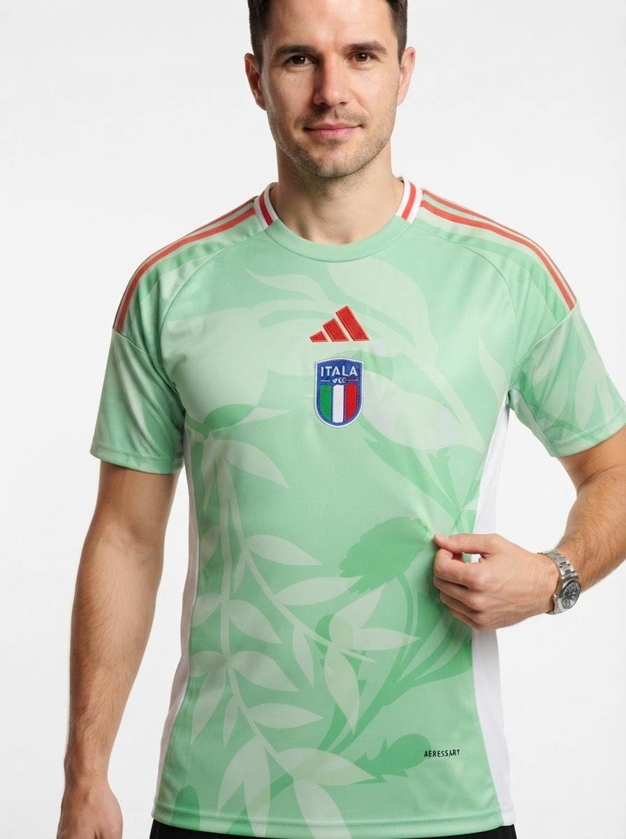 Italy 25/26 Training Jersey - Fan Version