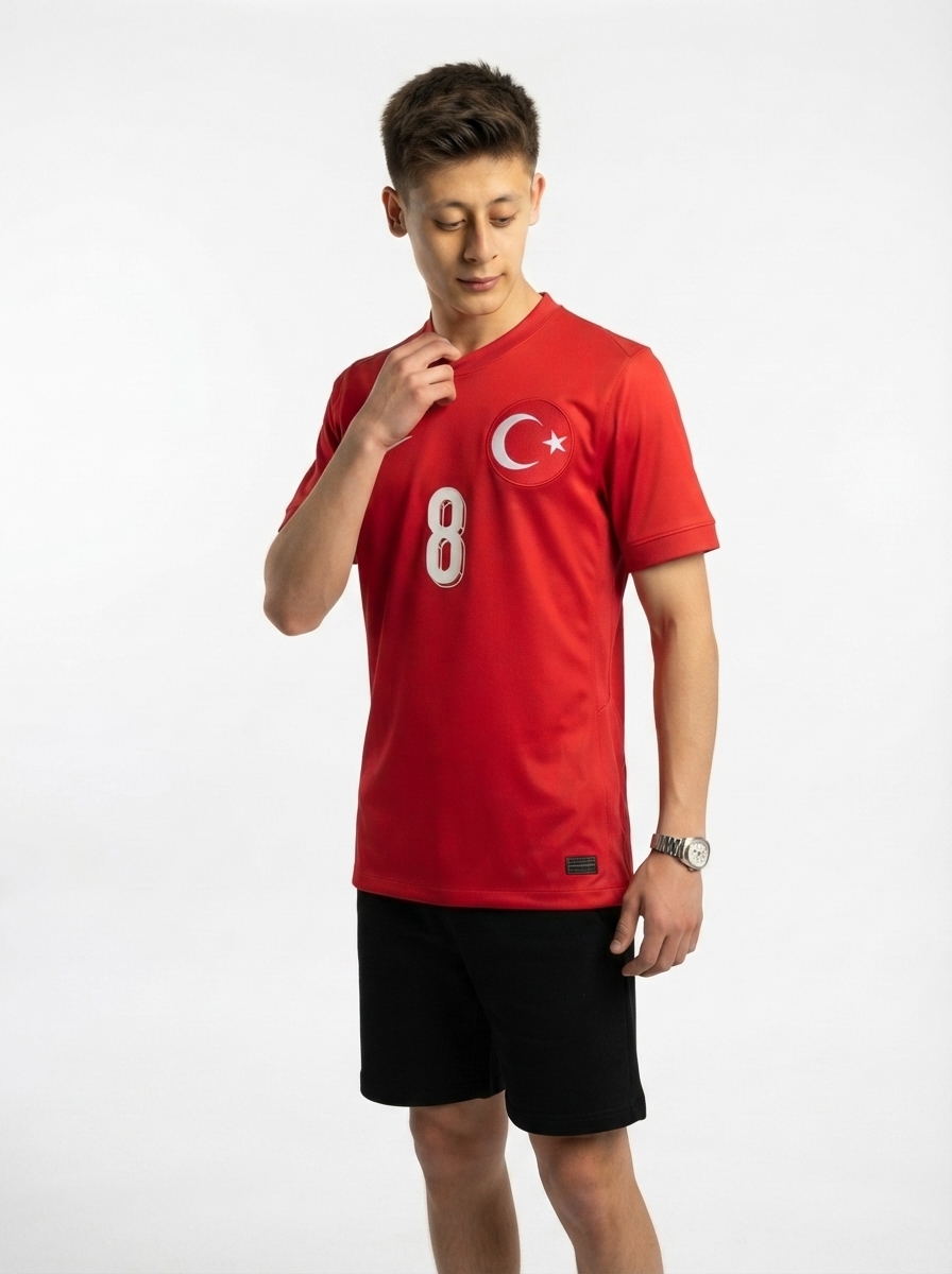 Turkey Arda Güler 8 Away Fan Jersey 2025/26