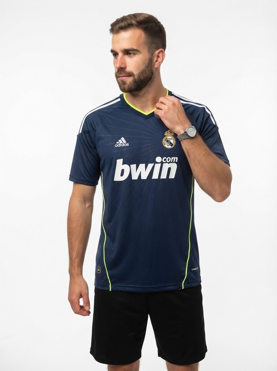 Real Madrid 10/11 II Away Jersey - Retro Version